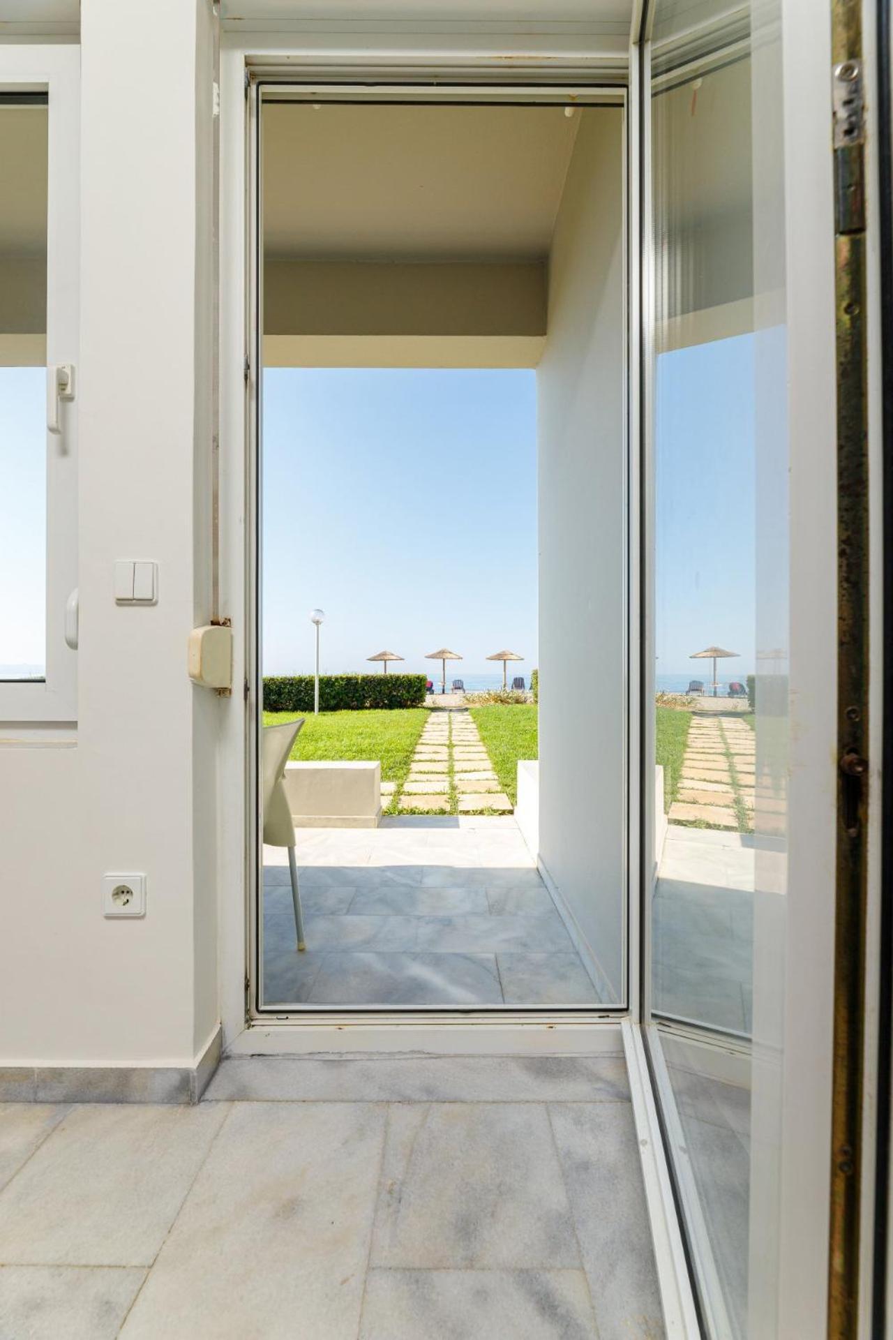 Kostakis Beach Gerani  Екстериор снимка